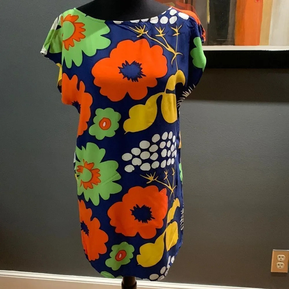 Marimekko for Target bright floral print swimsuit coverup/ tunic. XS.